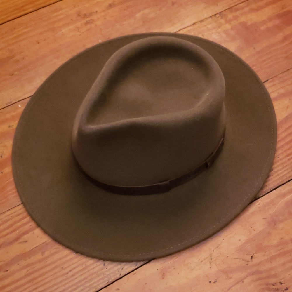 Wide Brim Hat - Vintage